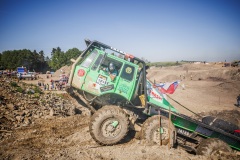 v1070.jpg